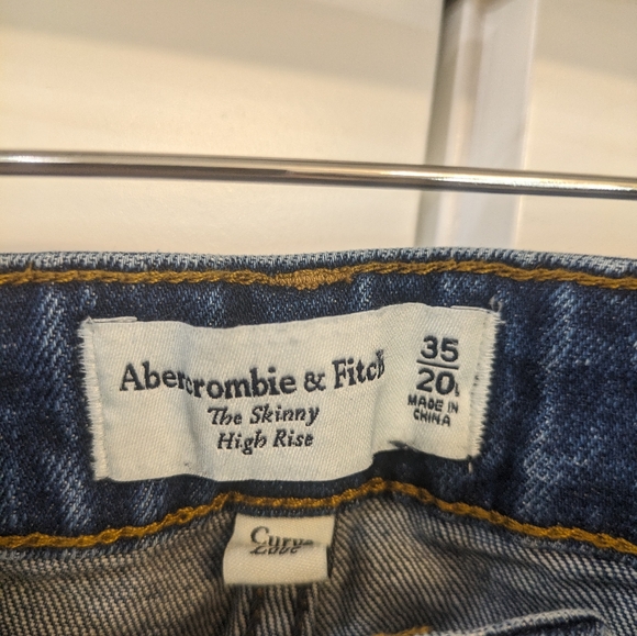 Abercrombie & Fitch The High Rise Skinny Curve Love Dark Wash Jeans. 35/20 Long - Picture 3 of 3